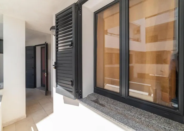 Casa Del Sol Levante Near The Sea - Happy